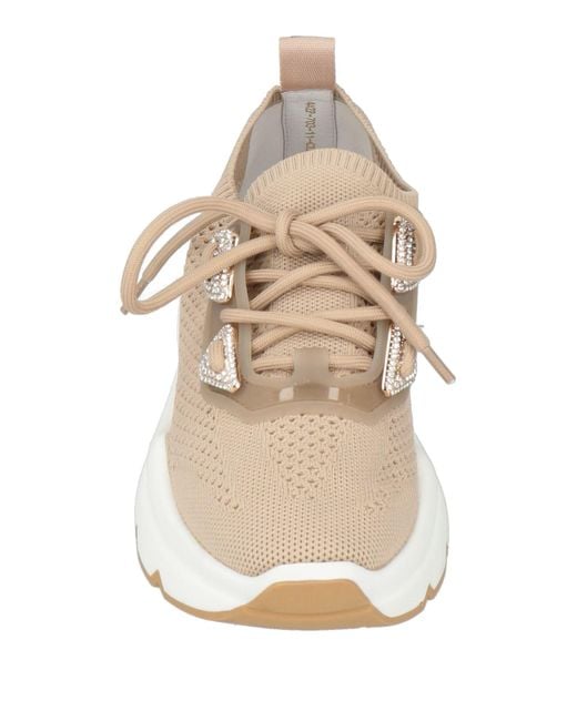 Emanuélle Vee Natural Trainers