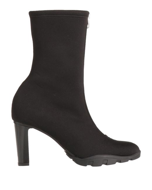 McQueen Black Stiefelette