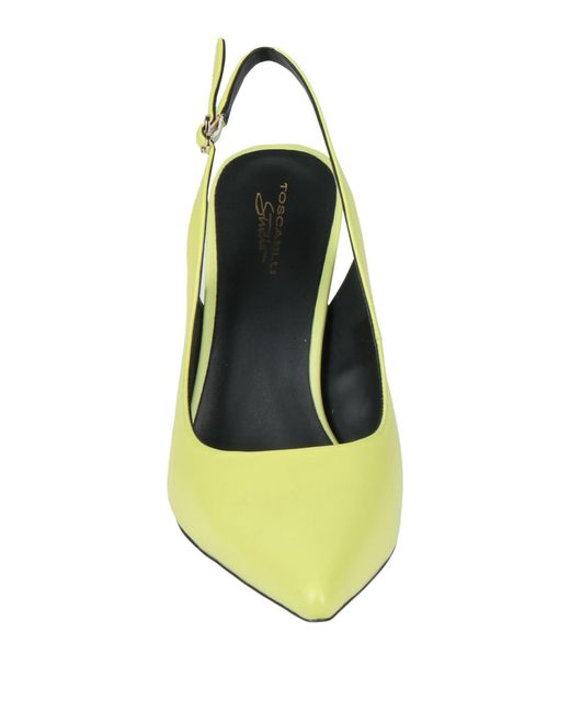 Tosca Blu Metallic Pumps