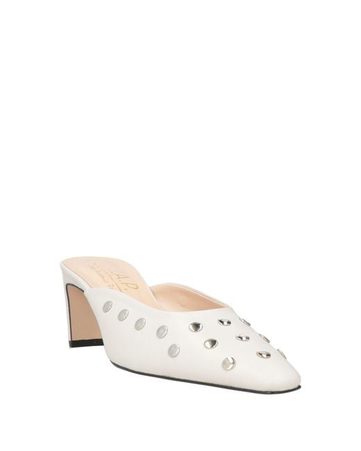 J.A.P. JOSE ANTONIO PEREIRA Natural Mules & Clogs