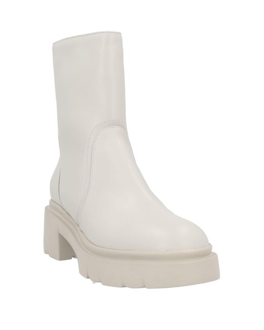Pomme D'or White Ankle Boots
