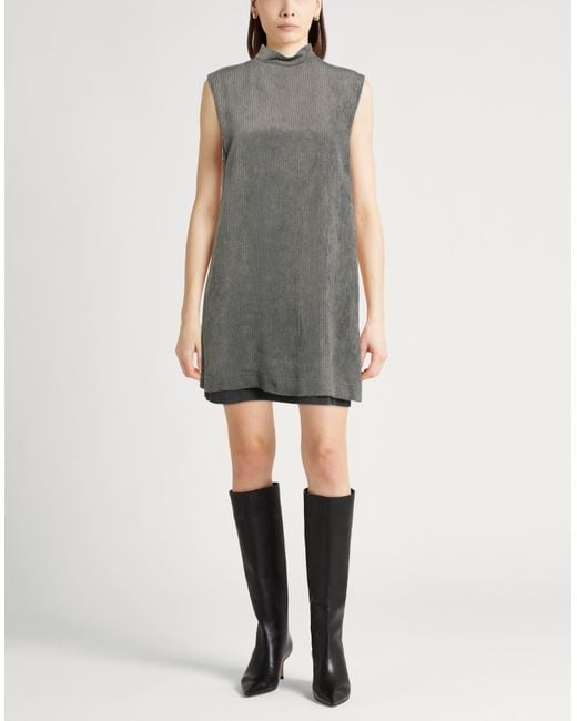 Robe courte Alysi en coloris Gray