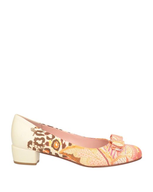Ferragamo Natural Pumps