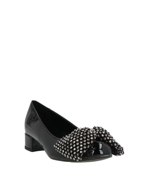 Divine Follie Black Pumps