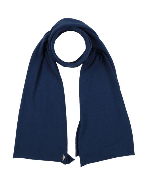 Siste's Blue Scarf