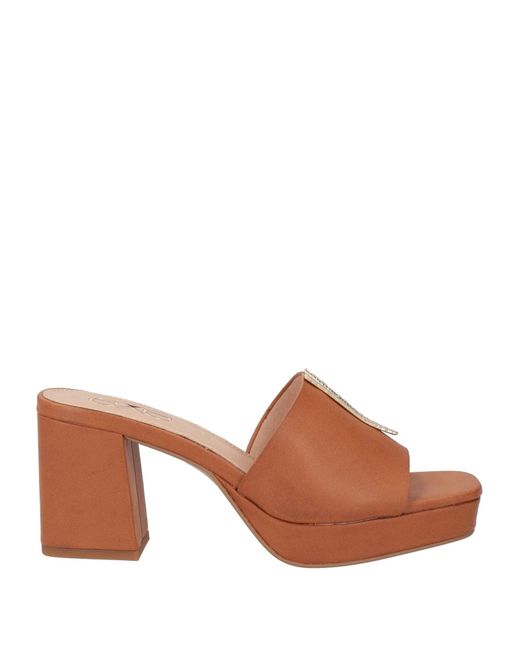 Exe' Brown Sandals