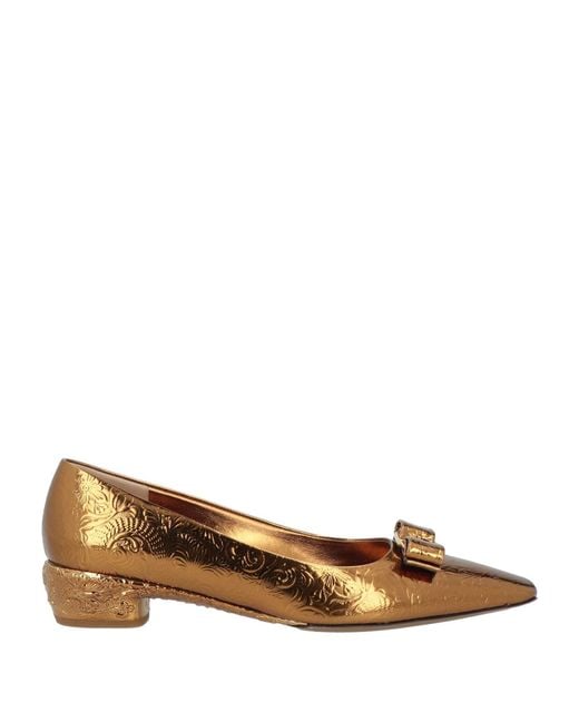 Ferragamo Brown Pumps