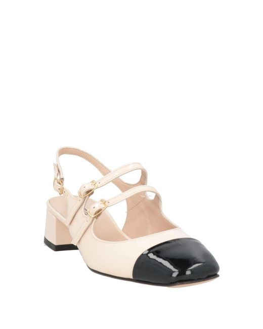 Status Natural Pumps Leather