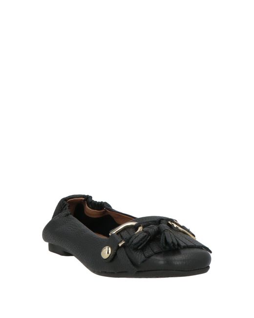 Carmens Black Ballet Flats