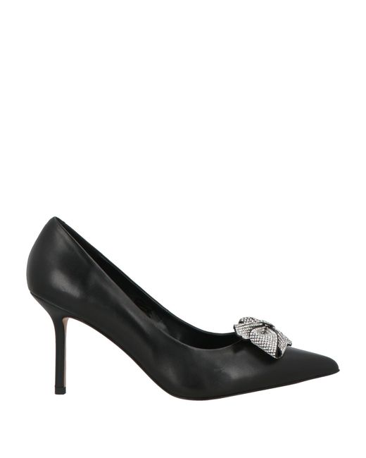 Tosca Blu Black Pumps