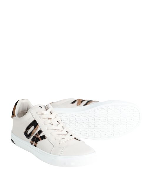 Sneakers di DKNY in White