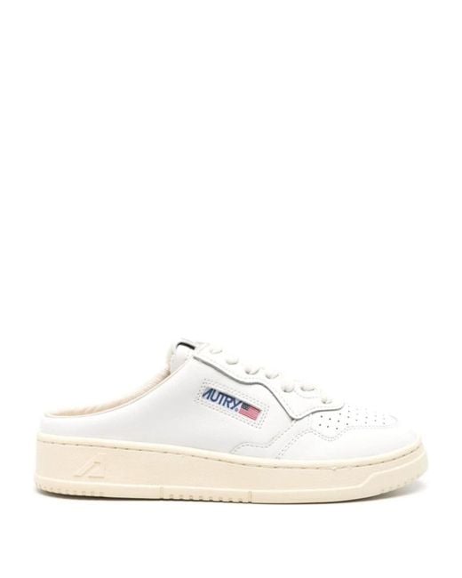 Sneakers di Autry in White