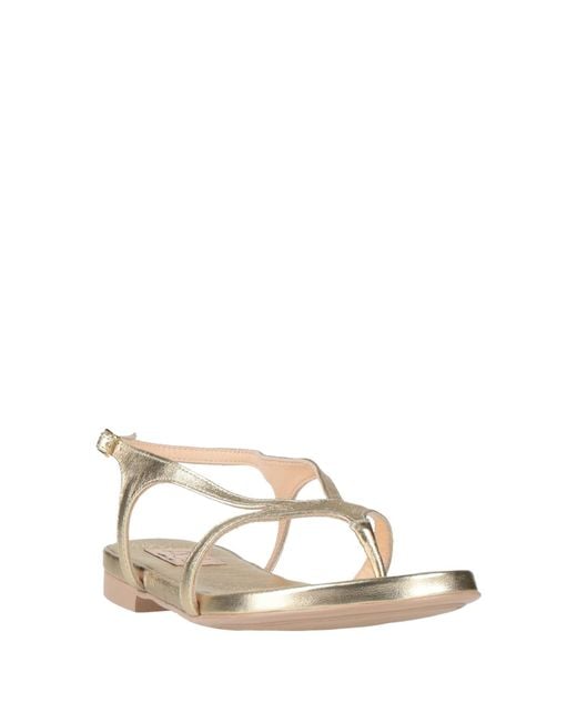 Agl Attilio Giusti Leombruni Natural Thong Sandal
