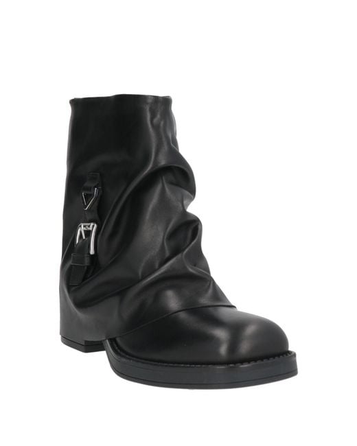 Ovyè Black Ankle Boots