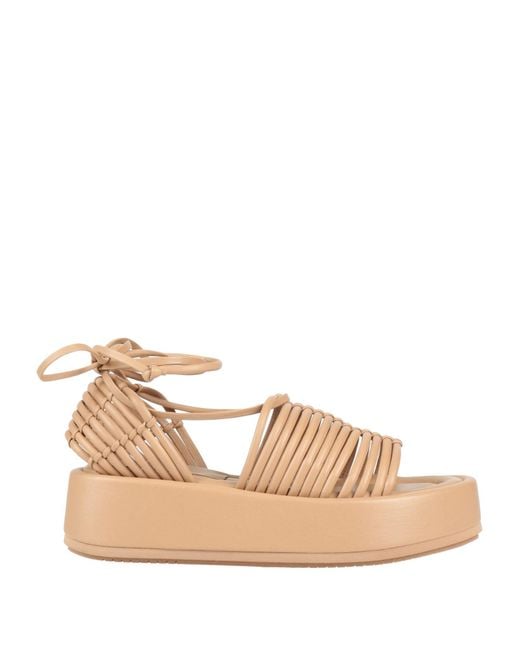 Paloma Barceló Natural Camel Sandals Leather