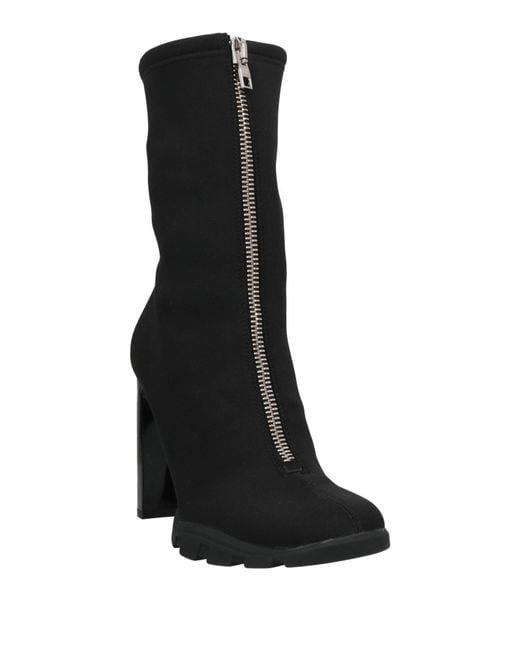 McQueen Black Stiefelette