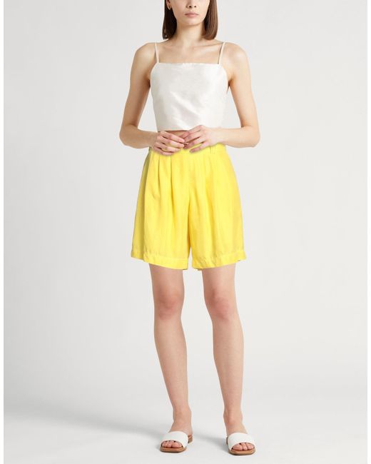 Fedeli Yellow Shorts & Bermuda Shorts Silk