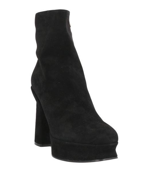 Ferragamo Black Ankle Boots Leather