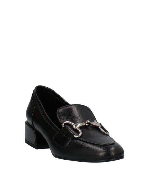 PAOLO MATTEI Black Loafers