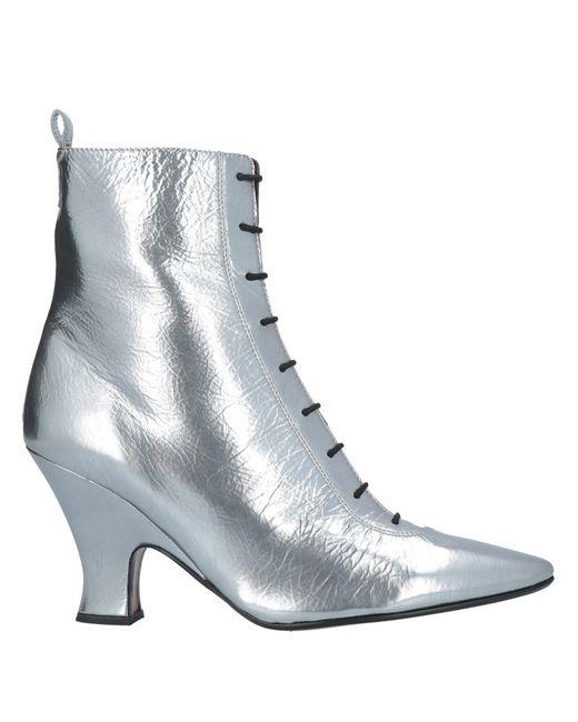 Marc Jacobs White Ankle Boots