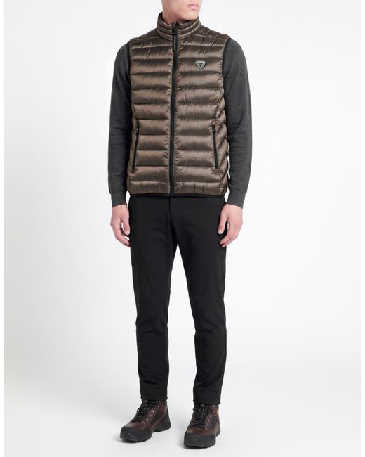 Chompa Sin Mangas Fred Mello de hombre de color Brown