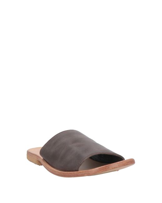 Moma Brown Sandals