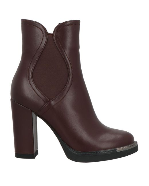 Gai Mattiolo Brown Ankle Boots