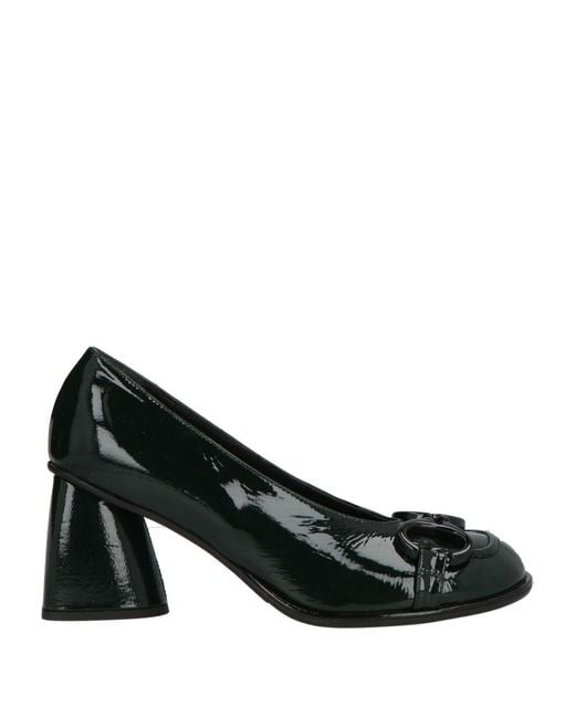 Bruglia Black Pumps