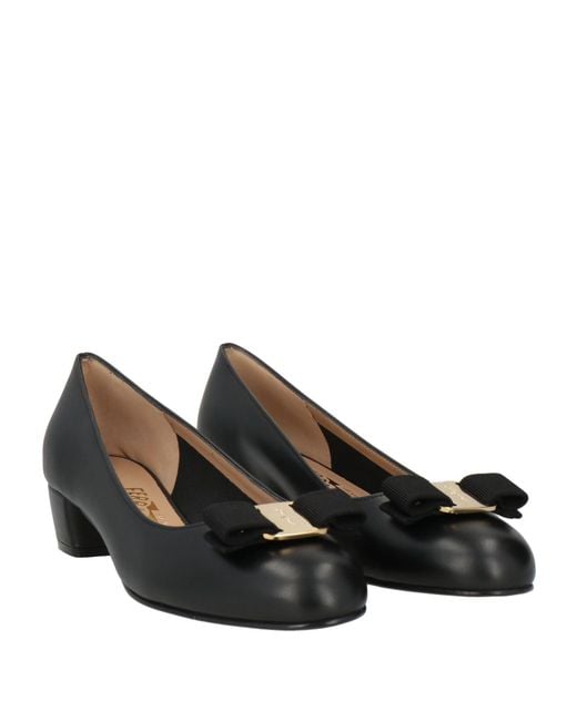 Ferragamo Black Pumps Calfskin