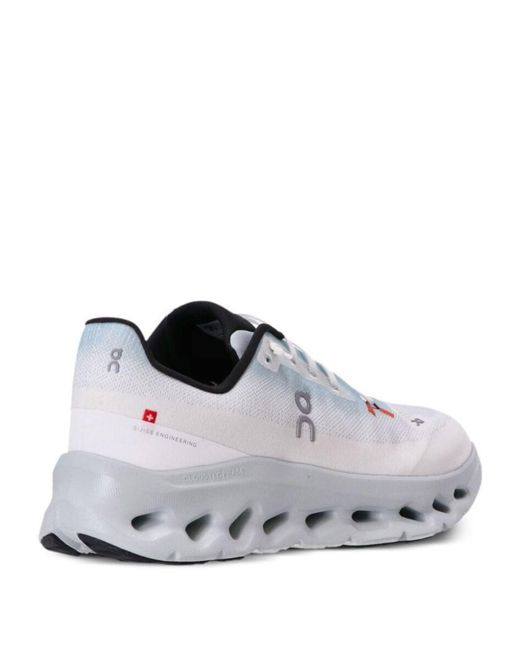 Sneakers On Shoes de hombre de color White
