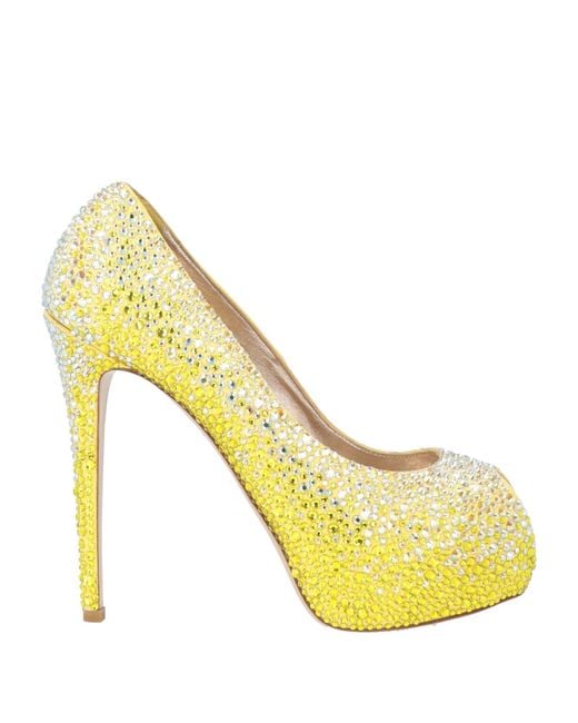 Nila & Nila Yellow Pumps Textile Fibers