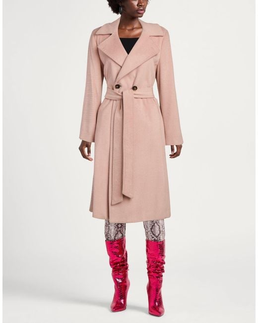 Abrigo Roberto Cavalli de color Pink