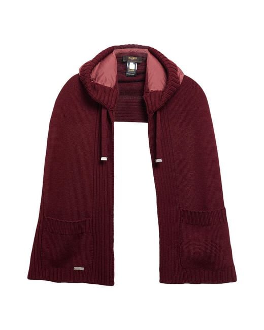 Moorer Red Scarf
