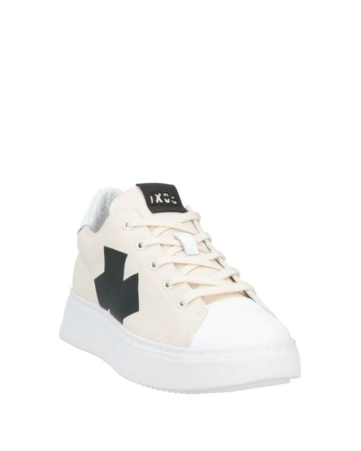 Ixos White Trainers