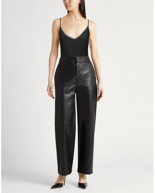 Top N°21 de color Black