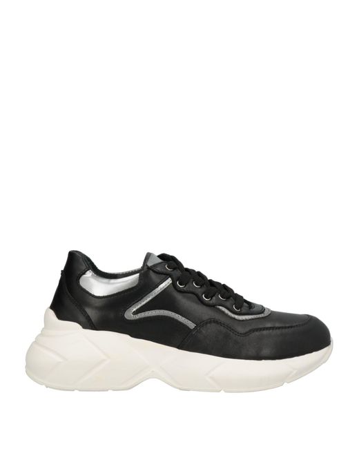Stele Black Sneakers