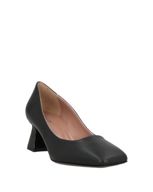 Pollini Black Pumps Calfskin