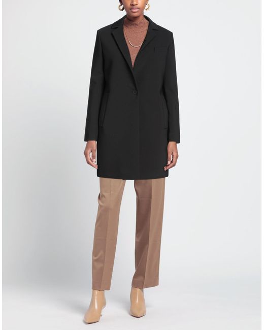Abrigo Annie P de color Black