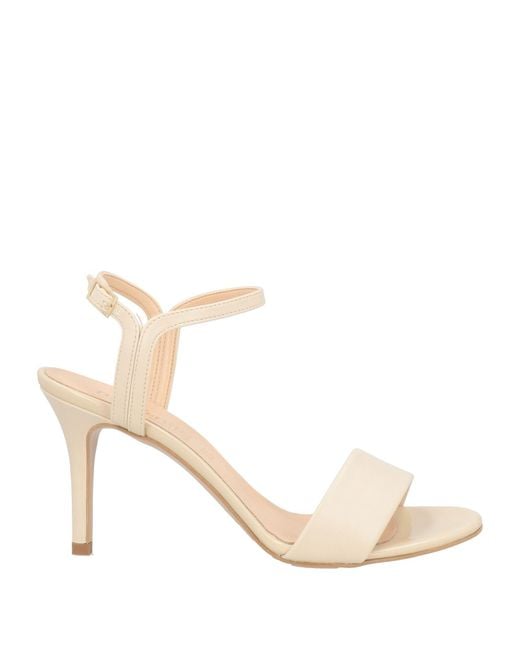 Nila & Nila Natural Sandals