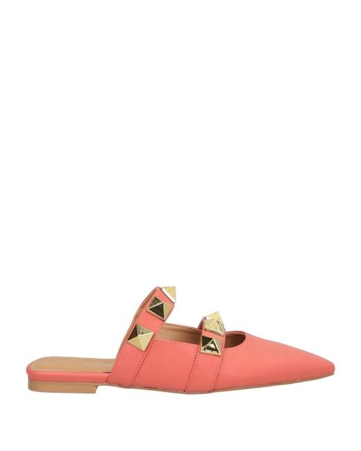 Nila & Nila Pink Mules & Clogs