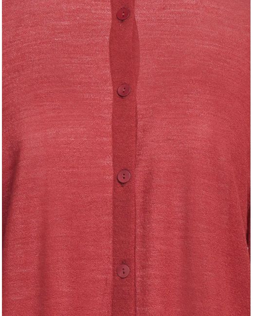 Siyu Red Shirt