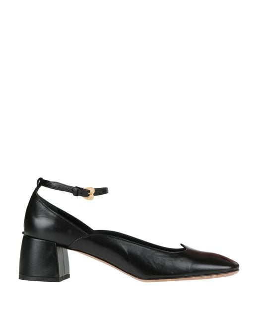A.Bocca Black Pumps