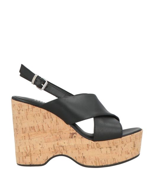 Ovyè Metallic Sandals