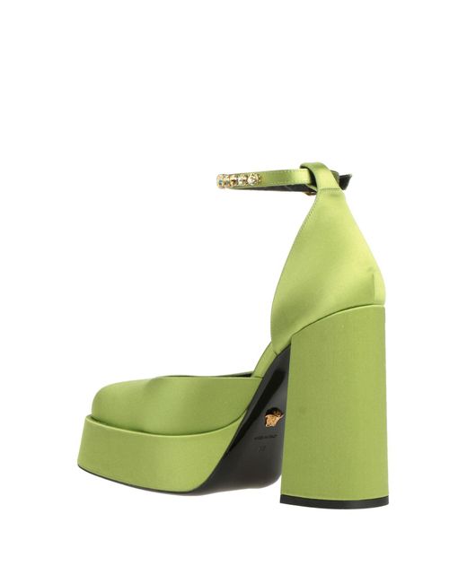 Zapatos de salón Versace de color Green