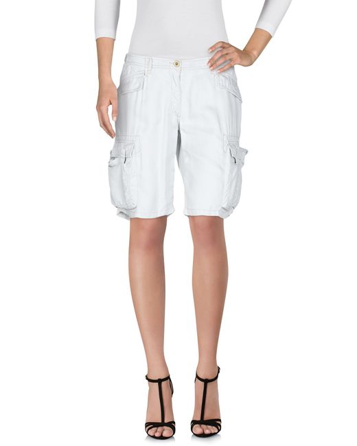 Aeronautica Militare White Shorts & Bermuda Shorts