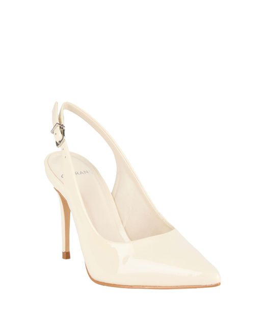 Carrano Natural Pumps