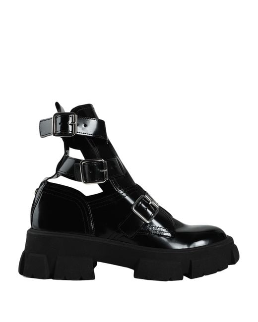 Steve Madden Black Ankle Boots