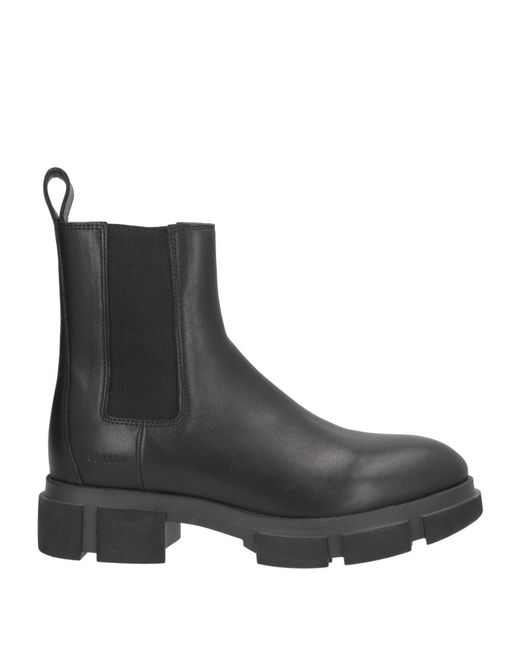 Copenhagen Shoes Black Ankle Boots