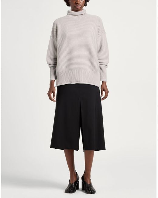 Eleventy White Turtlenecks