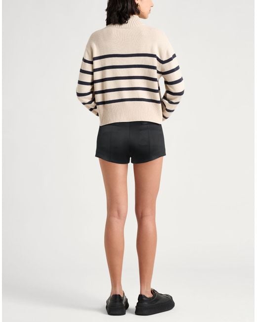Khaite Black Shorts & Bermudashorts